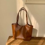 Large capacity tote bag